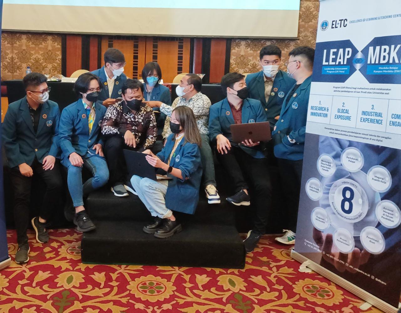 Mahasiswa UK Petra yang lolos program MSIB. 