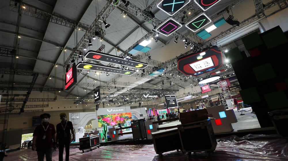 Persiapan GIIAS 2022 - Panji 5.jpg