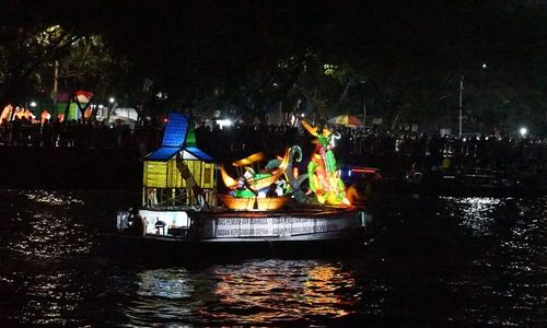 Festival Pasar terapung.jpeg