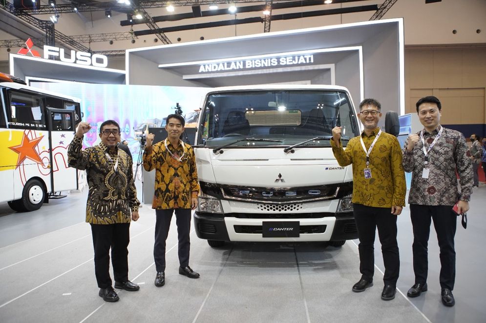 Mitsubishi Fuso eCanter di GIIAS 2022