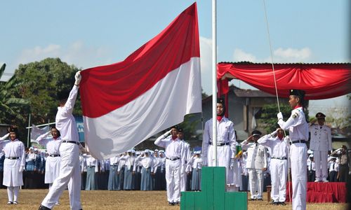 flag-g4ca168839_1280.jpg