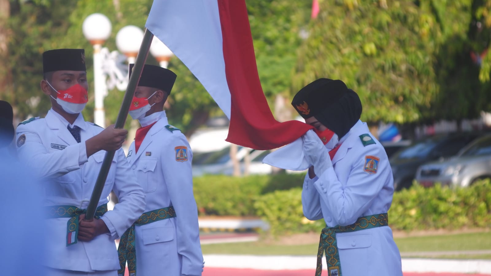 Pengukuhan calon anggota Pasukan Pengibar Bendera Pusaka tahun 2022 di Kota Balikpapan sebanyak 43 orang, Senin (15/8/2022)