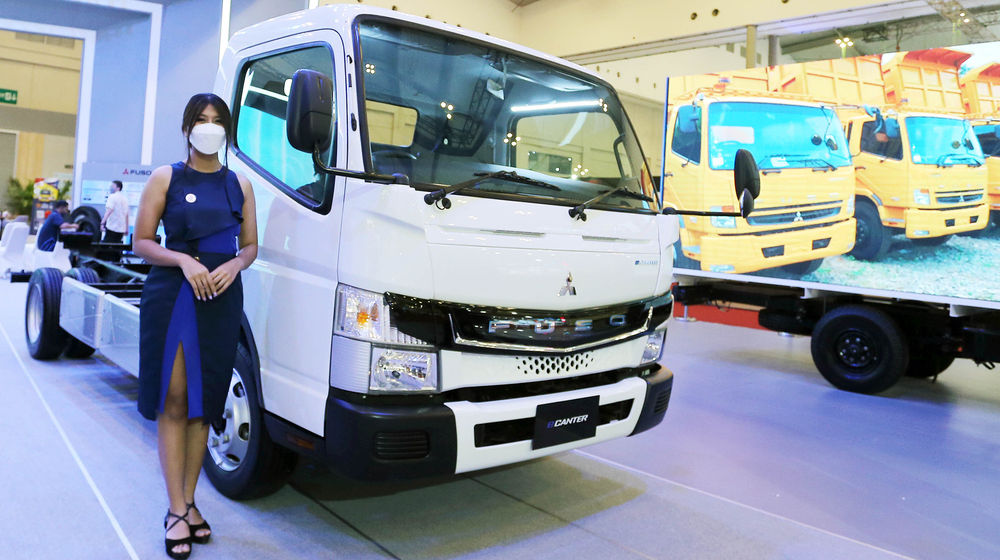 Kirim GIIAS Truk - Panji 1.JPG