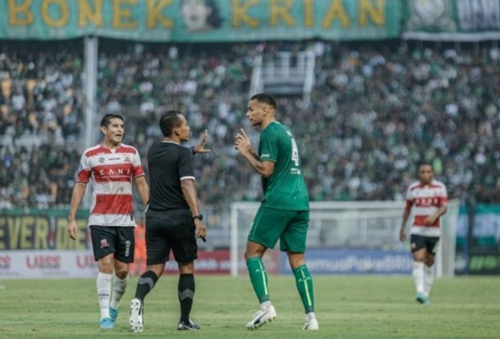 A-WASIT MANSUR.jpg