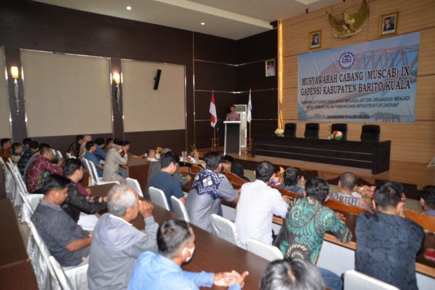 Alimansyah terpilih secara aklamasi sebagai ketua BPC Gapensi Batola