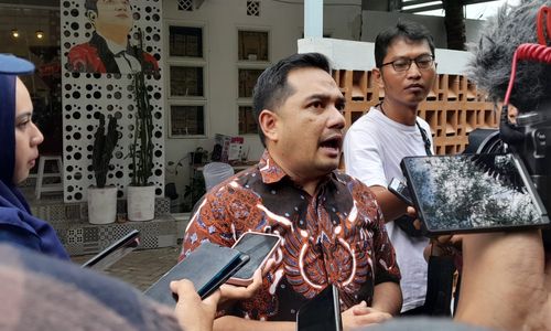 DPR RI optimis MK.jpeg