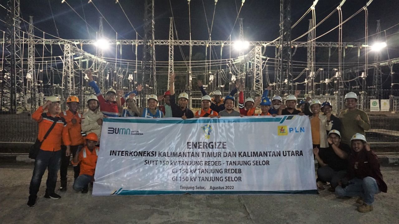 PLN UIW KLT terus berupaya meningkatkan infrastruktur kelistrikan di wilayah Kalimantan. 