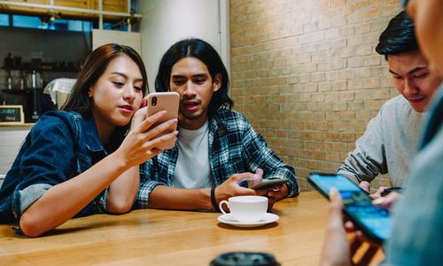 Tetap Eksis Tanpa Dompet Tipis, Ini Cara Hemat Menikmati Kehidupan Sosial 
