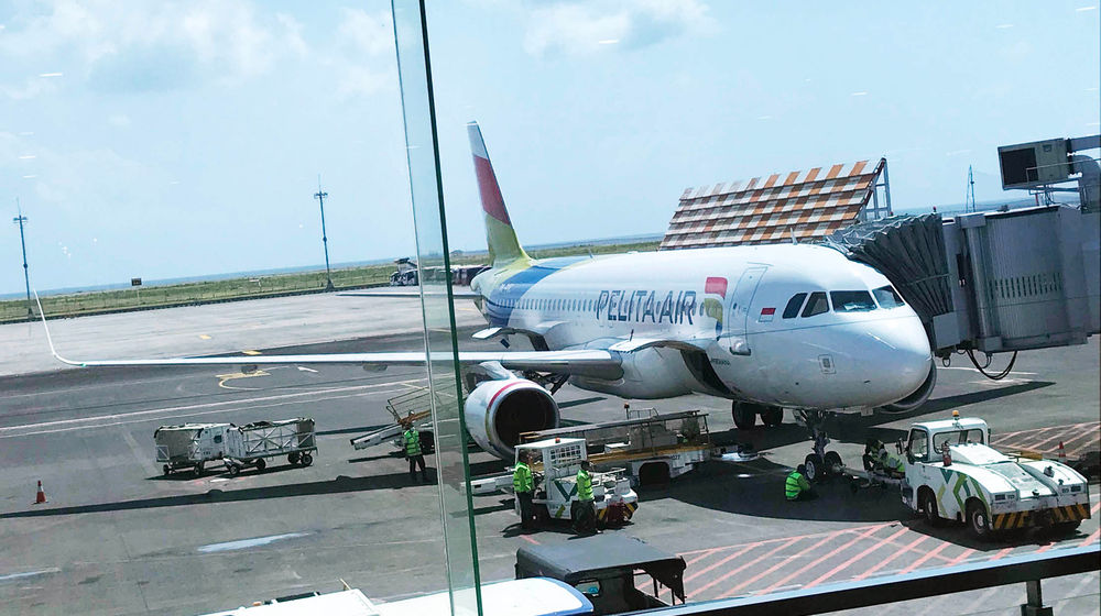 Ilustrasi Pesawat Pelita Air - Panji 6.jpg