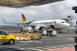 Ilustrasi Pesawat Pelita Air - Panji 4.jpg