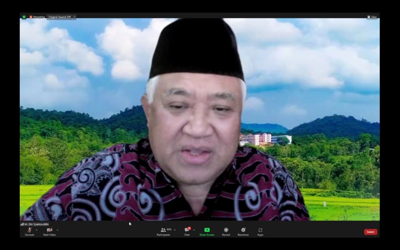 Din Syamsuddin dalam webinar yang digelar UMS