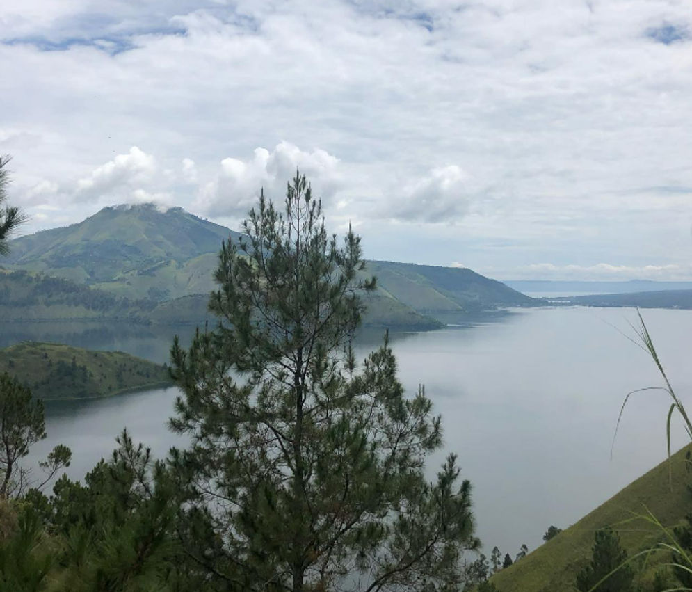 Ilustrasi Danau Toba