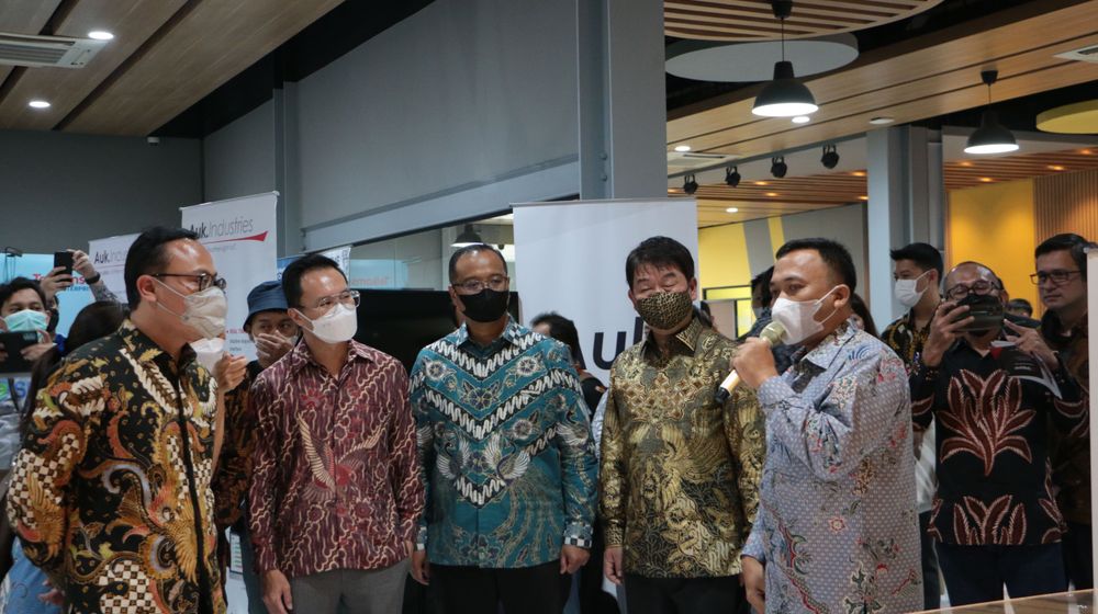 TOUR FABLAB  (1).jpg