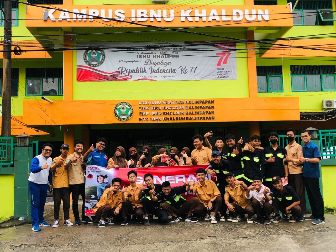 Sebarkan Virus #cari_AMAN
Astra Motor Kaltim 1 Berikan Edukasi Safety Riding SMK Ibnu Khaldun Balikpapan
