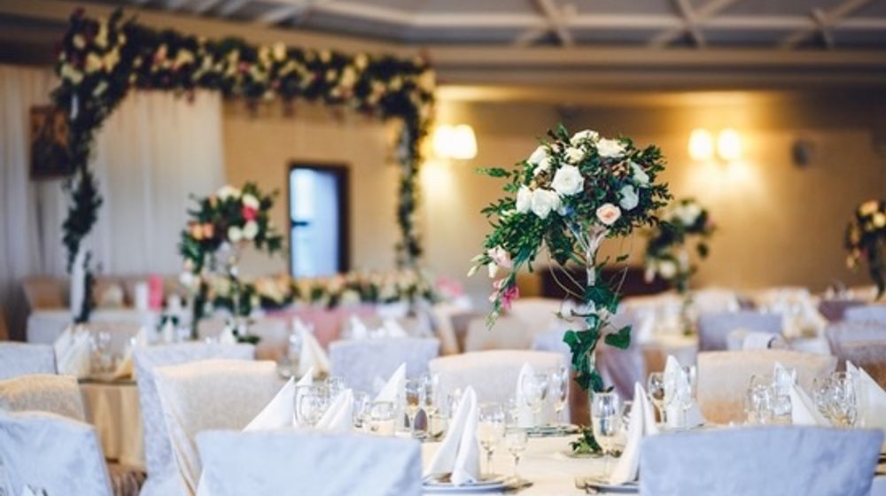 Ingin Menikah Tapi Uang Terbatas? Ini Cara Merencanakan Pesta Pernikahan dengan Hemat