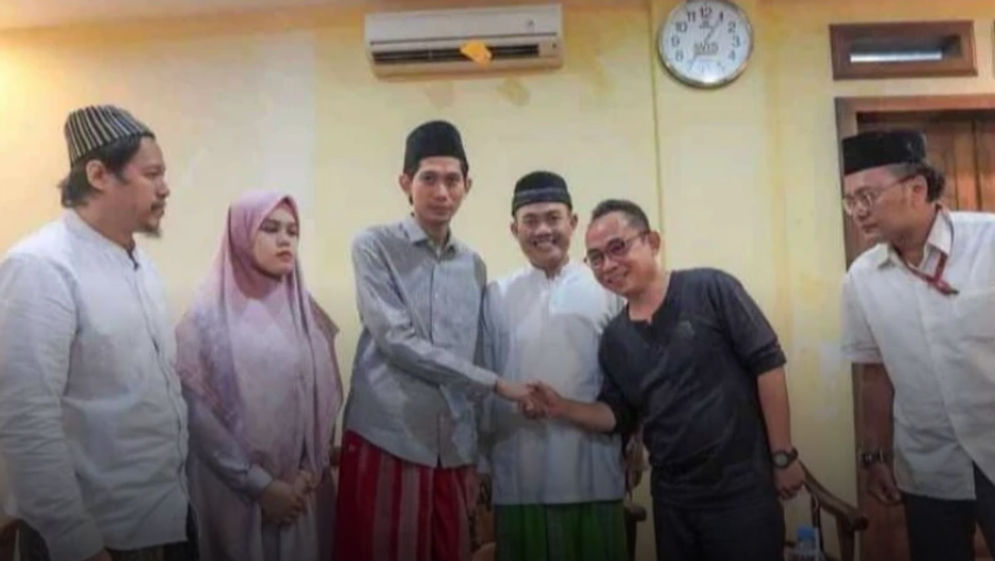 Eko Kuntadhi Minta Maaf Langsung ke Ning Imaz, Simak 6 Kesepakatan Mereka