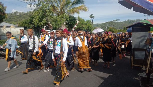 2022 Peserta Ikut Karnaval Wolobobo Ngada Festival