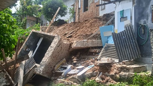 Longsor di Kemiling Bandar Lampung, Rumah Warga Ambruk