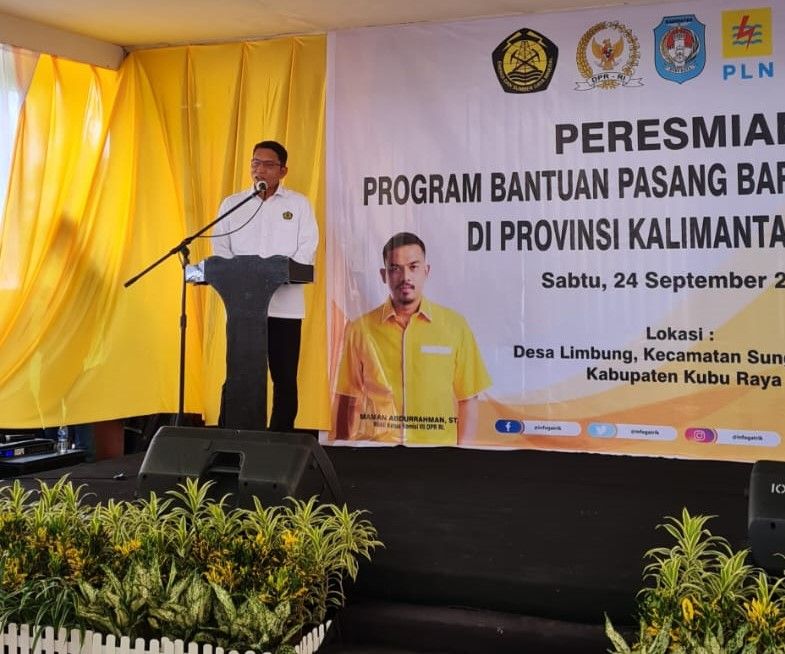 Kementerian ESDM Berikan Sambungan Listrik Baru Bagi 5.487 Rumah Tangga di Kalimantan Barat