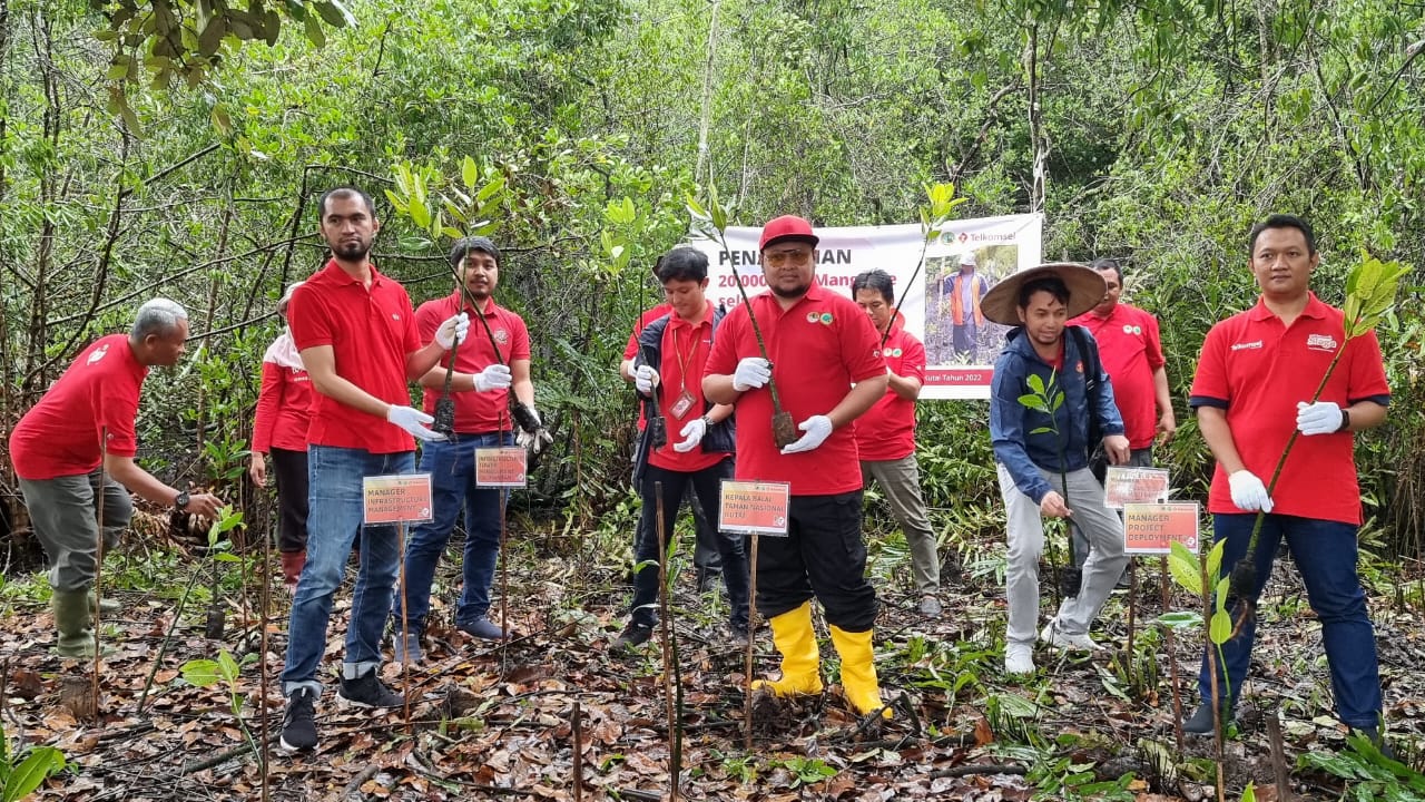 Telkomsel  Dukung Kelestarian Ekosistem Balai Taman Nasional Kutai Bersama Direktorat Jenderal Konservasi Sumber Daya Alam & Ekosistem 