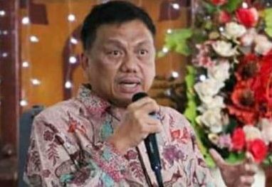 Gubernur Sulut, Olly Dondokambey saat memberi sambutan dalam syukur 4 tahun kepemimpinan ROR-RD. (Foto:Istimewa)