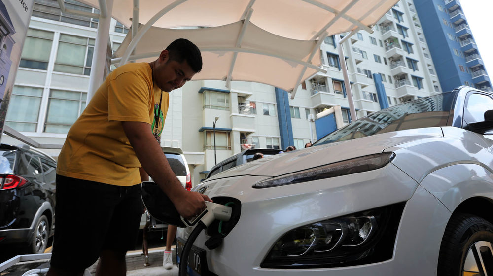 Ujicoba SPKLU Sudirman Park - Panji 3.jpg