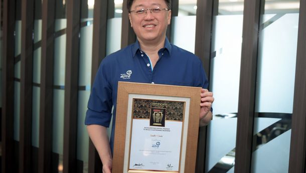 President Director Asuransi Astra Rudy Chen, Raih  Indonesia Financial Top Leader Awards 2022