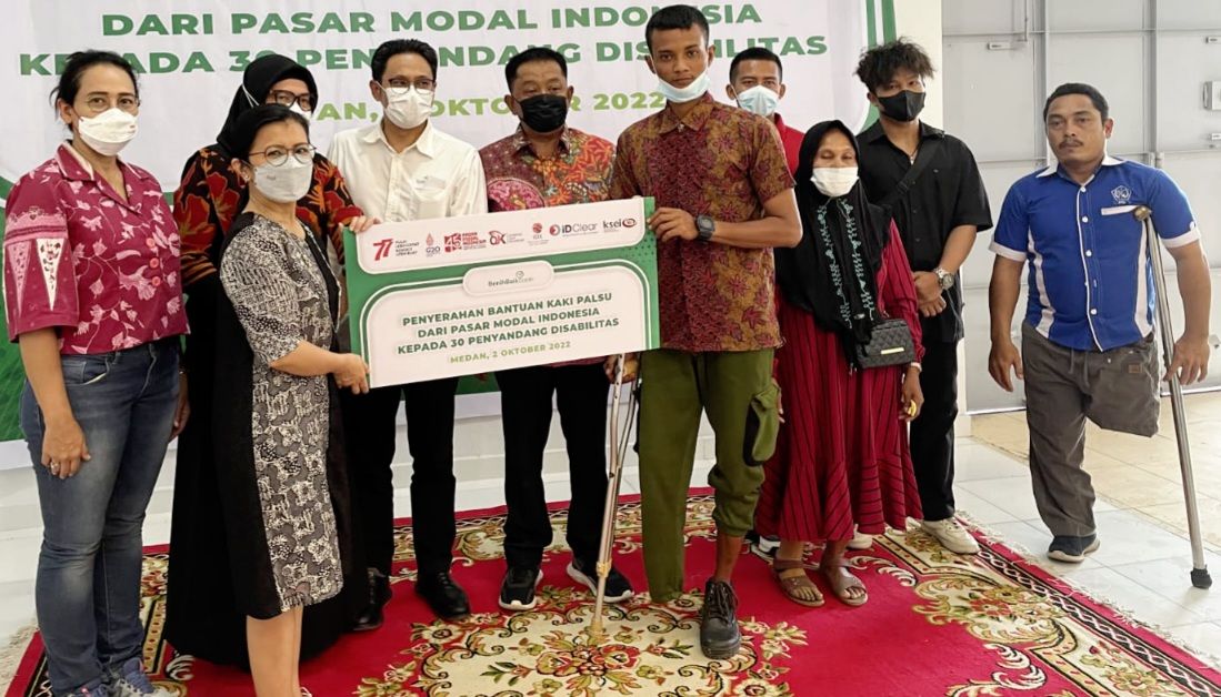 SRO bekerja sama dengan Yayasan Benih Baik memberi bantuan kaki palsu di Kota Medan dan sekitarnya