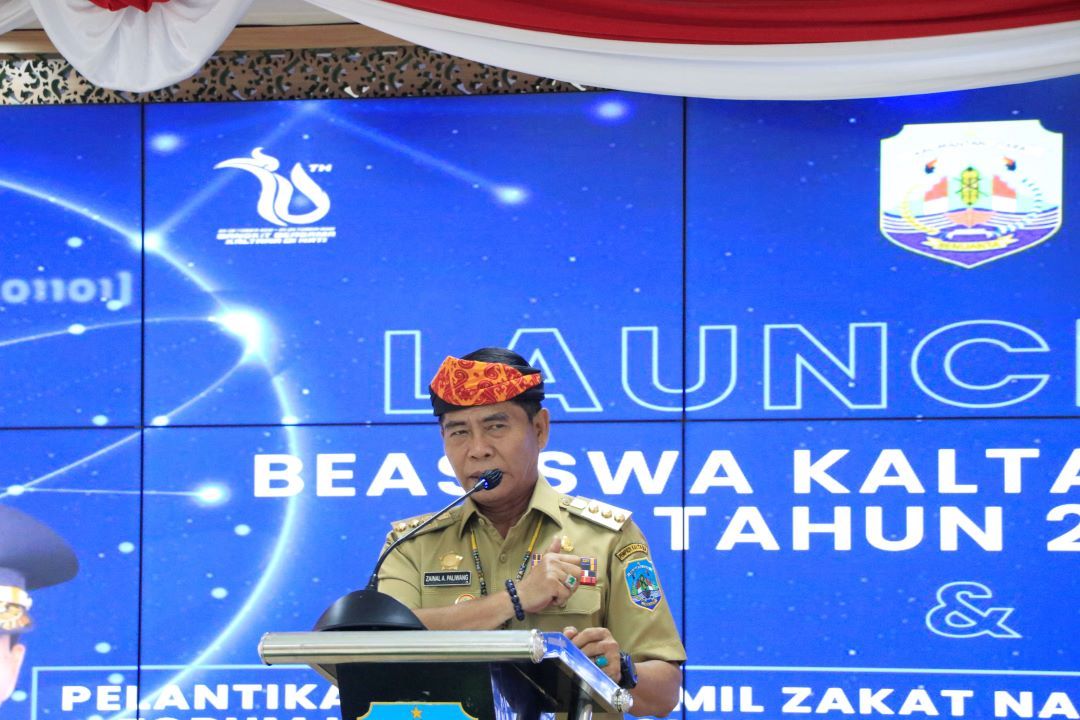 Gubernur Zainal Paliwang meluncurkan Beasiswa Kaltara Unggul.