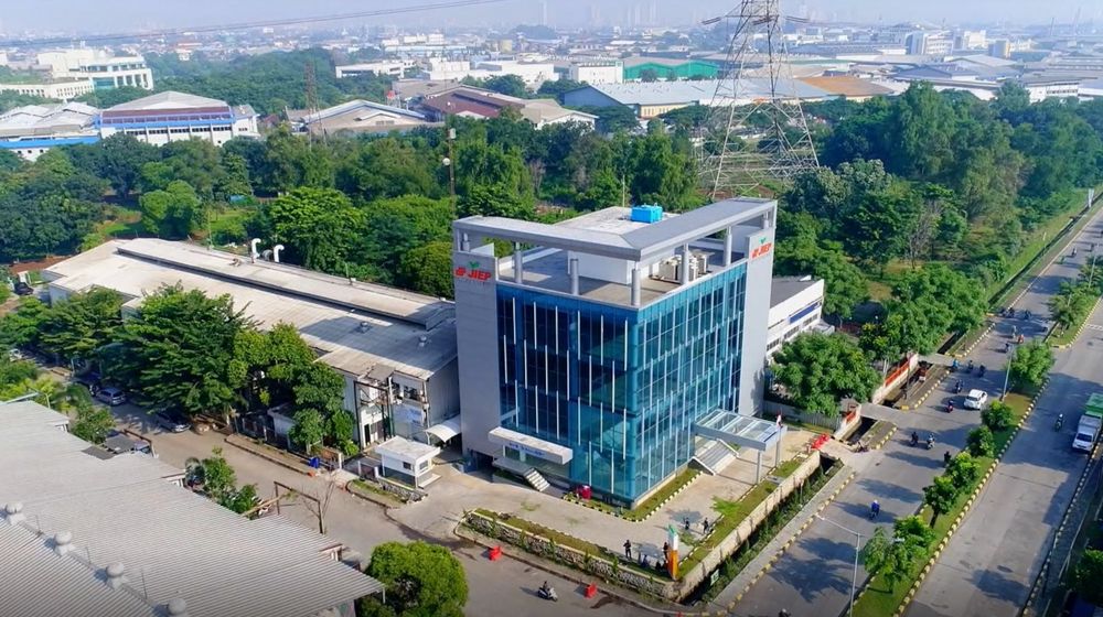 Jakarta Industrial Estate Pulogadung.jpg