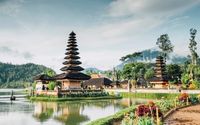10 Negara Teraman untuk Dikunjungi Solo Traveler, Indonesia Termasuk!