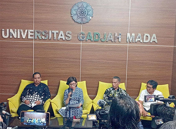 Ijazah Jokowi Dipastikan Asli, UGM tak Ingin Publik Over Spekulasi