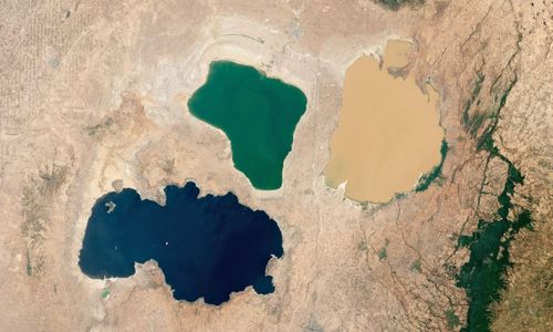 danau.jpg