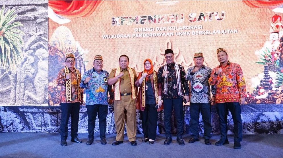 BPDPKS berkolaborasi dengan Kemenkeu Satu Lampung mengadakan kegiatan Kemenkeu Satu Sinergi dan Kolaborasi Pemberdayaan Usaha Kecil Menengah dan Koperasi (UKMK) Berkelanjutan.