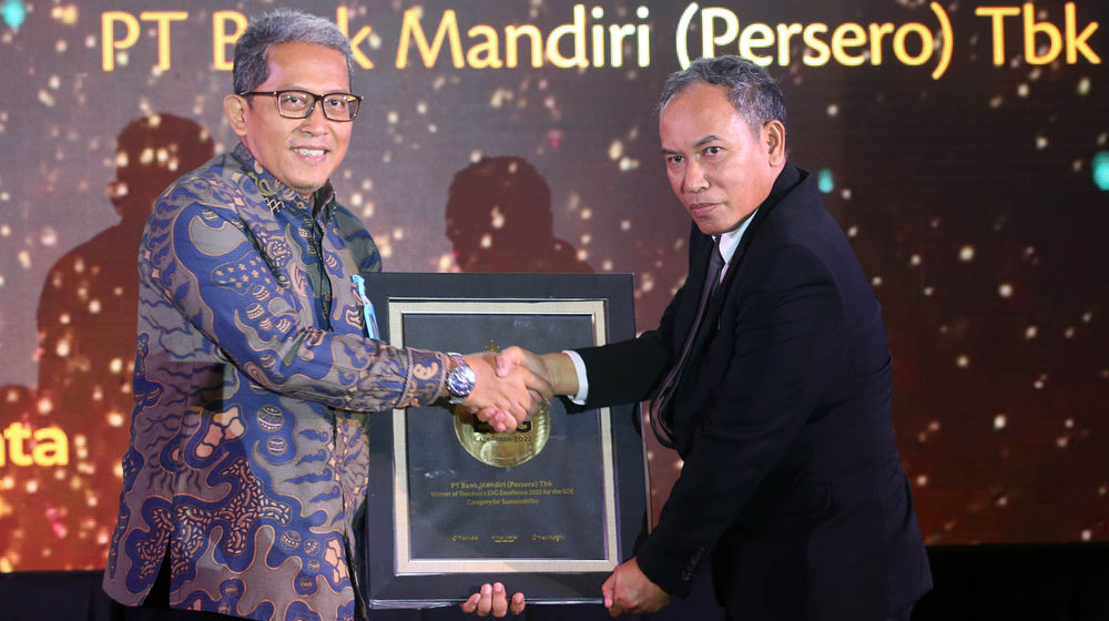 Anugerah ESG - Panji 5.jpg
