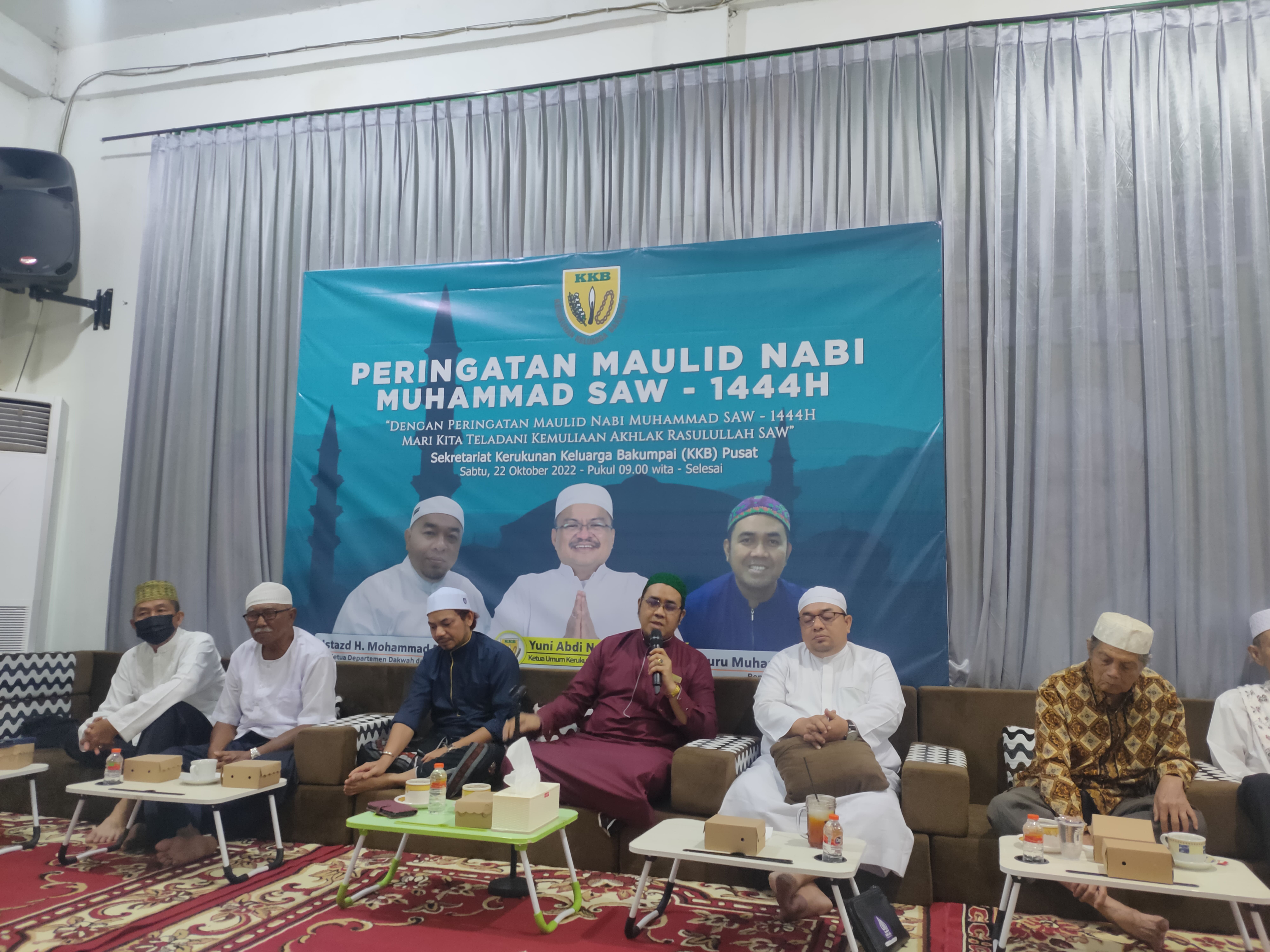 Kerukunan Keluarga Bakumpai (KKB) Pusat memperingati Maulid Nabi Muhammad SAW, di sekretariat KKB Pusat. (foto Tim Starbanjar)