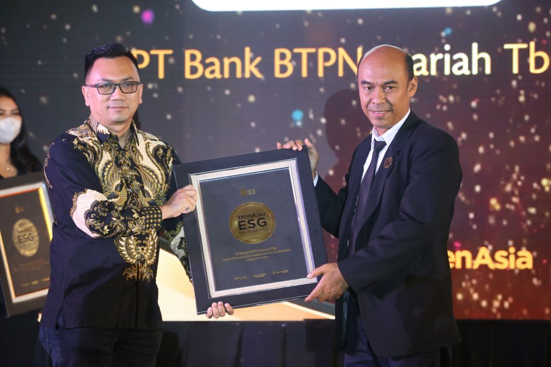 PT Bank BTPN Syariah Tbk.JPG