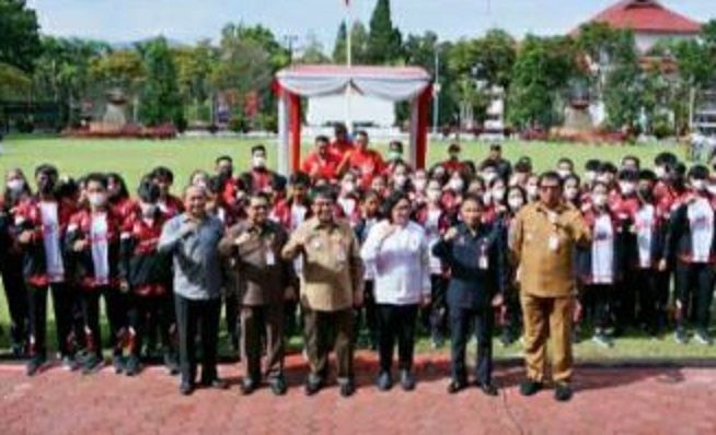 Upacara peringatan Sumpah Pemuda di Lapangan Kantor Gubernur Sulut. (Foto:istimewa)