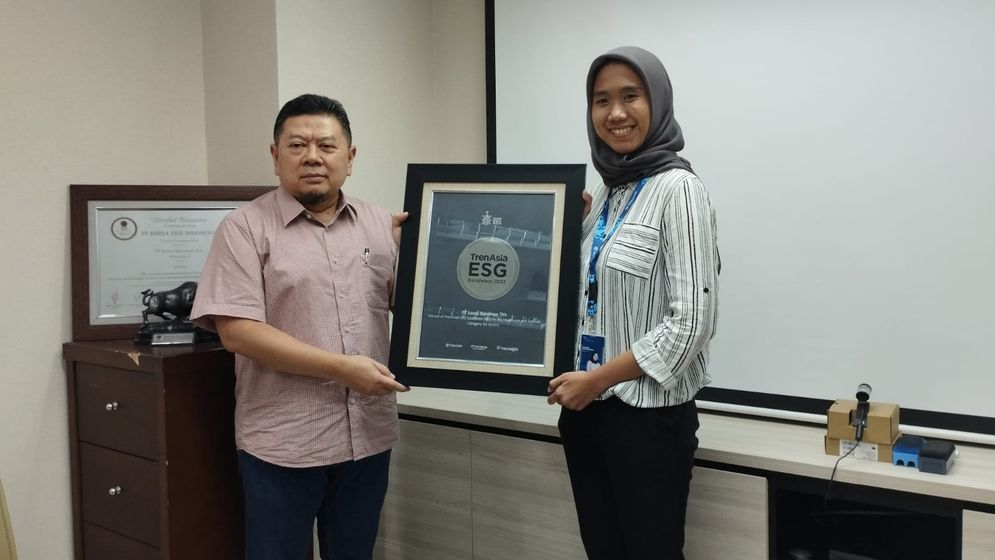 ESG Award : Raih TrenAsia ESG Exellence 2022, Itama Ranoraya Komitmen Terus Jalankan Praktik Bisnis Berkelanjutan