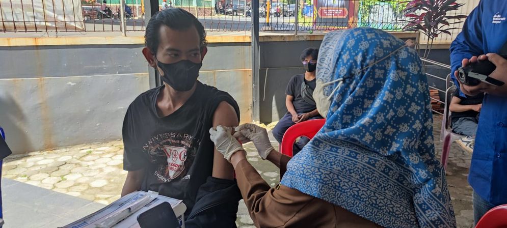 Pemerintah Kota Bandar Lampung kembali menyediakan layanan vaksinasi Covid-19 di semua Puskesmas.