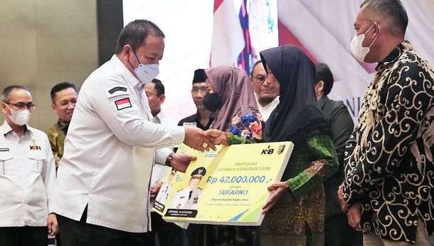 Gubernur Lampung Arinal Luncurkan KUR dan Asuransi Terintegrasi Aplikasi e-KPB