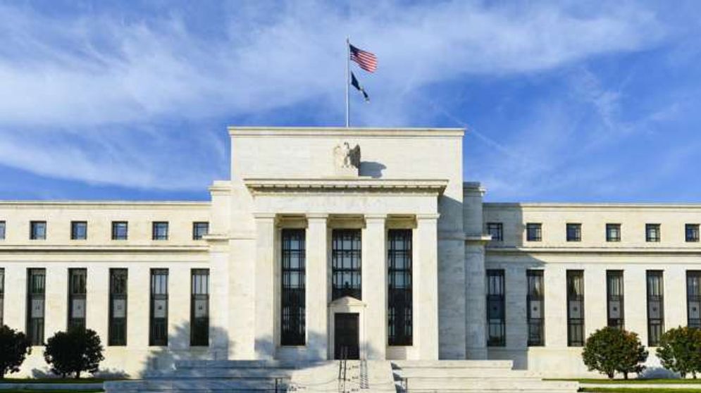The Fed menaikkan suku bunga pinjaman jangka pendek sebesar 75 basis poin ke kisaran 3,75 hingga 4,00 persen.
