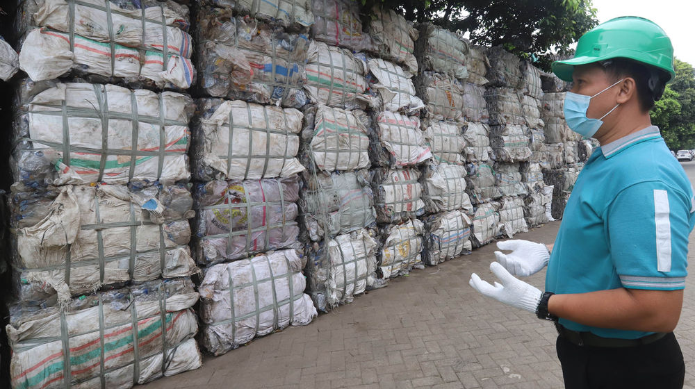 Indonesia Darurat Sampah Plastik - Panji 6.jpg