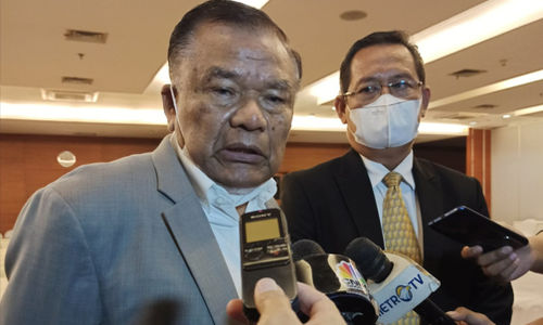 sahat sinaga di kemendag.png