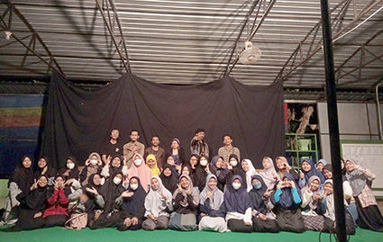 Wujudkan Pembelajaran Saintifik, SMAIT Nur Hidayah Sukoharjo Hadirkan Kelompok Teater