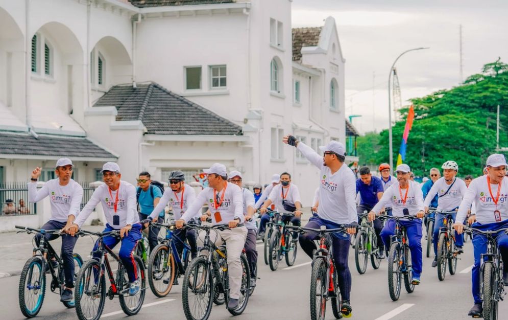 Wali Kota Medan Bobby Nasution mengajak peserta IMT-GT Meeting menikmati kota dengan bersepeda