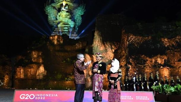Presiden Jokowi dan Ibu Iriana Gelar Jamuan Santap Malam bagi Para Pemimpin G20