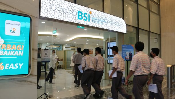 Gaet Calon Nasabah Muda, BSI Gelar School Visit untuk Perkenalkan Perbankan Syariah 