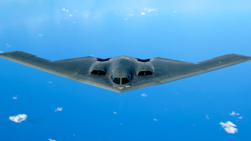 B-2_Spirit_(cropped).jpg