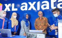 xl axiata.jpg